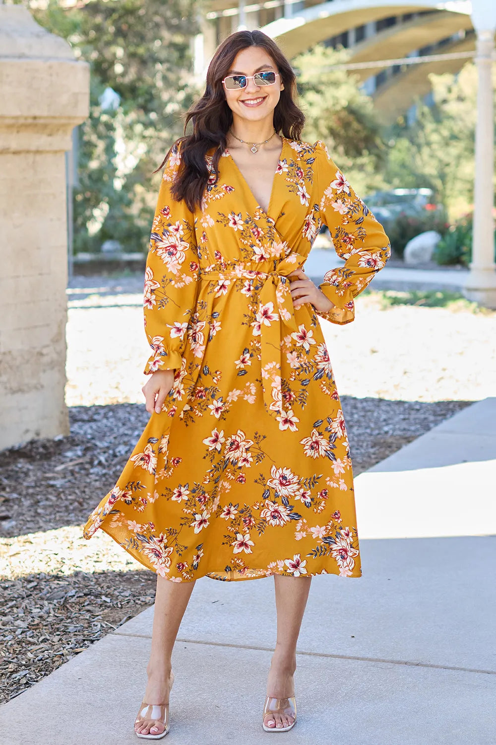 Sample Double Take Full Size Floral Tie Back Flounce Sleeve Dress Sample Double Take Full Size Floral Tie Back Flounce Sleeve Dress