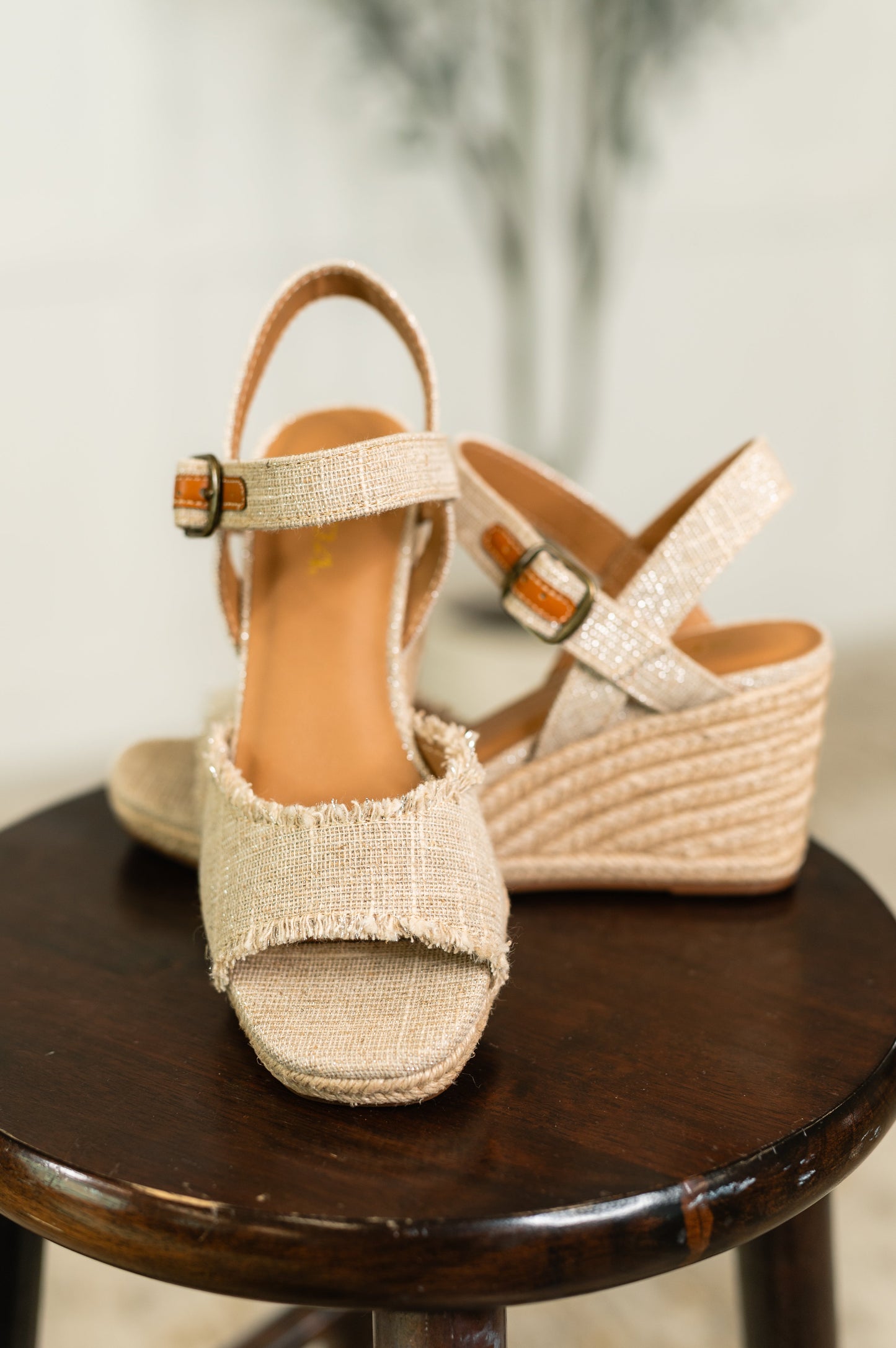 Natural Linen Wedges