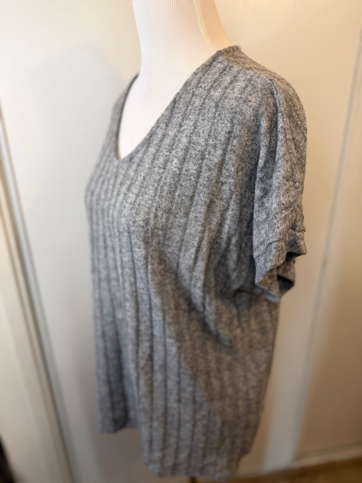 Amber Moon Revival: Grey Ribbed Short Sleeve Top NWOT