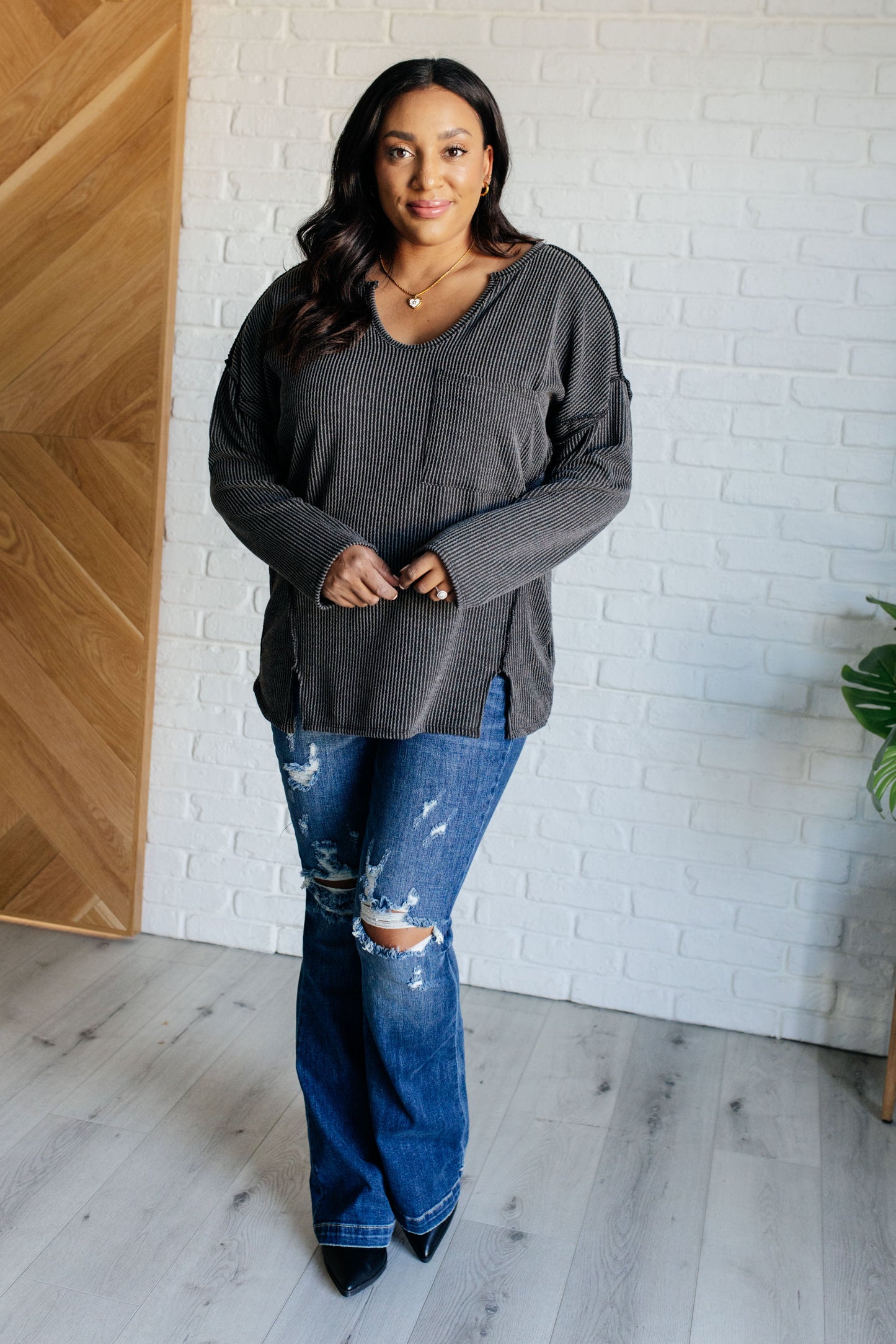 Amber Moon Basics: Ribbed Top in Charcoal