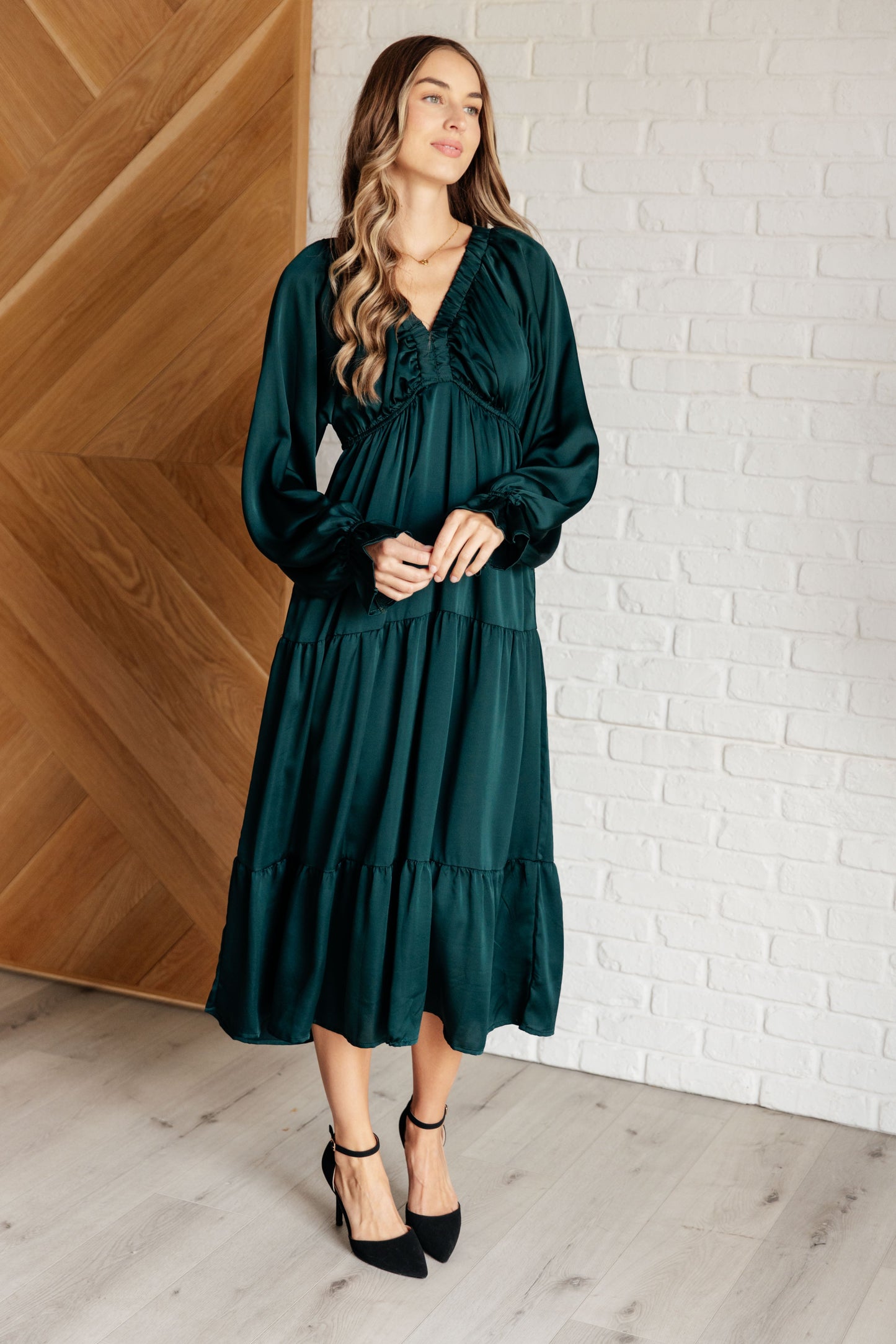 Lillianna Dress in Hunter Green