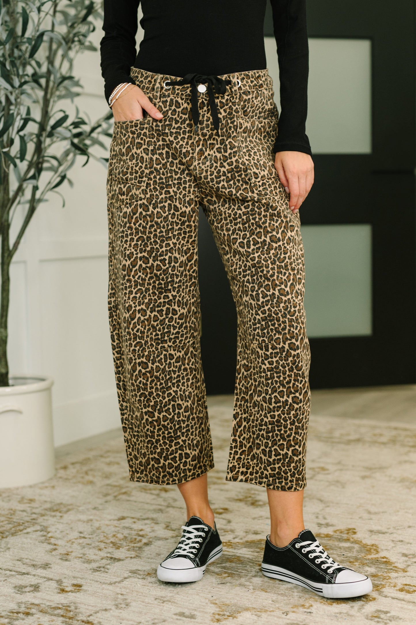Leopard Barrell Ankle Crop Jean