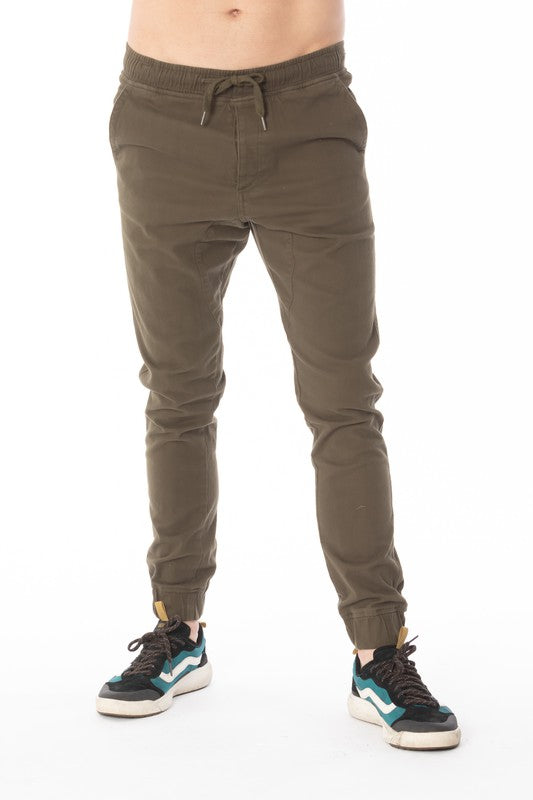 Jogger Pants in Olive