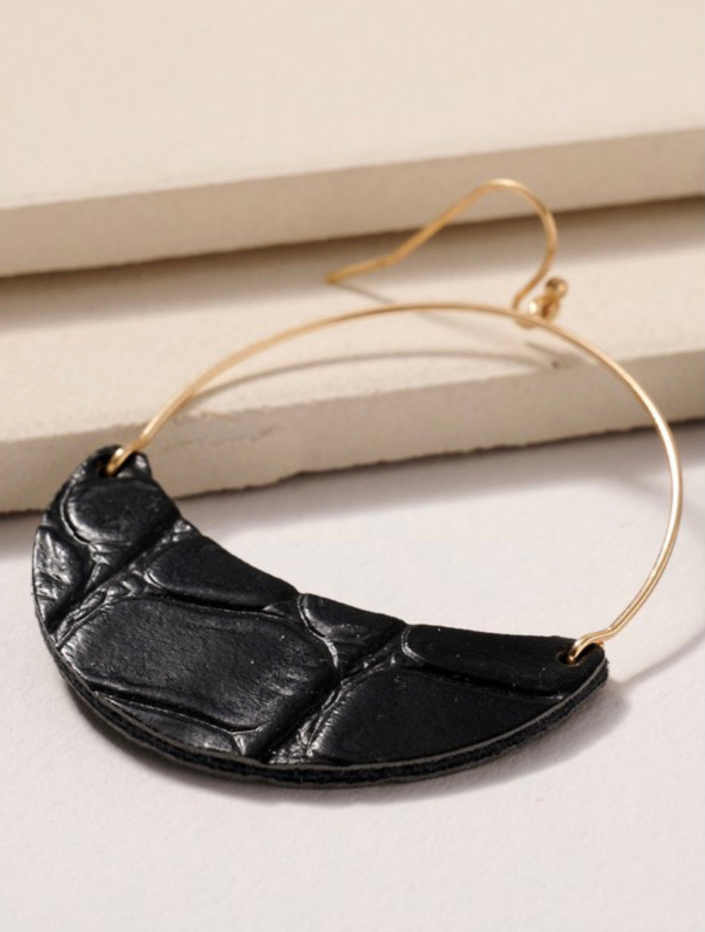 Poet Earrings | Black