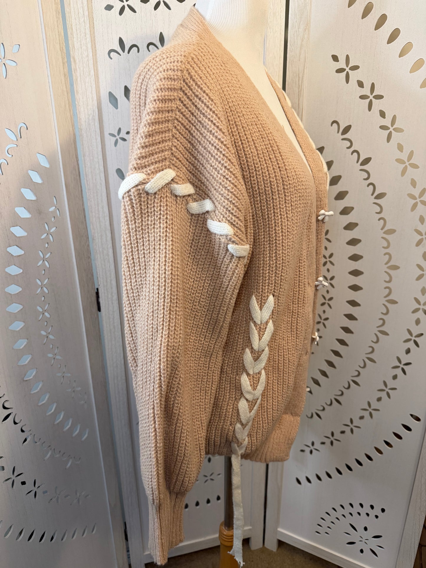 Amber Moon Revival: NWT Laced Bow Button Cardigan