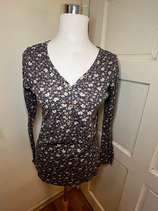 Amber Moon Revival: Navy Floral Henley Thermal