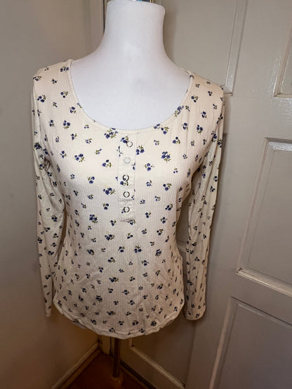Amber Moon Revival: Built in Bra Blue Floral Thermal Top