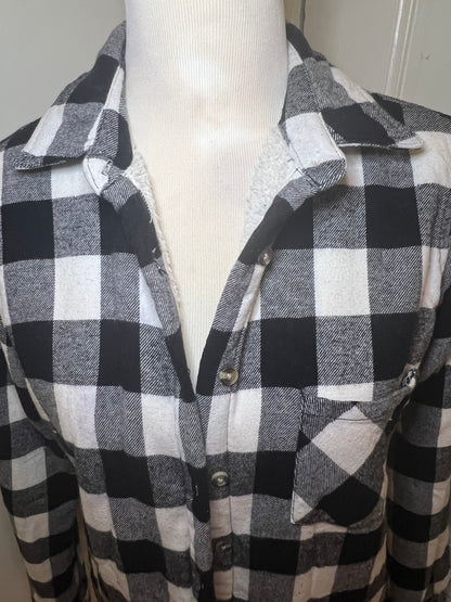 Amber Moon Revival: Buffalo Plaid Lined Shacket