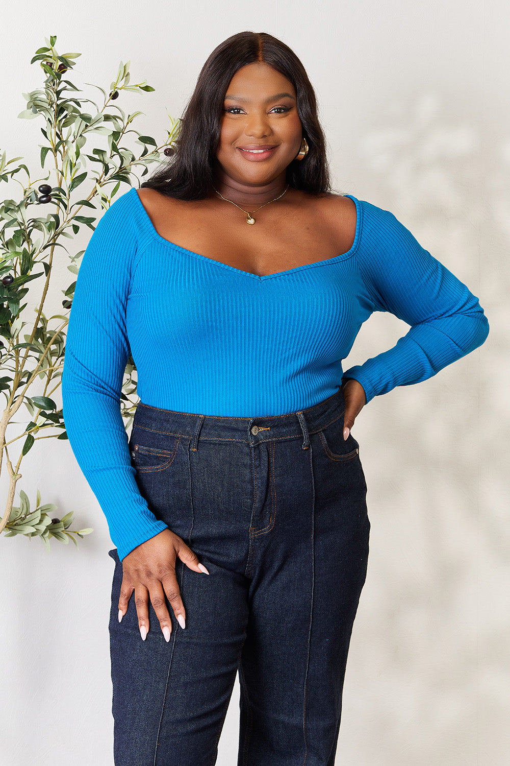 Peacock Sweetheart Neck Top