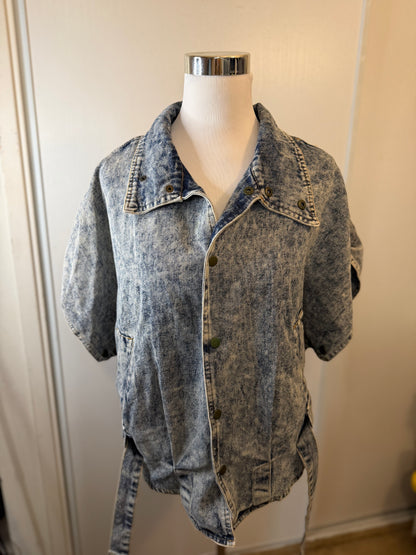 Amber Moon Revival: 100% Cotton Acid Washed Denim Belted Shirt Jacket