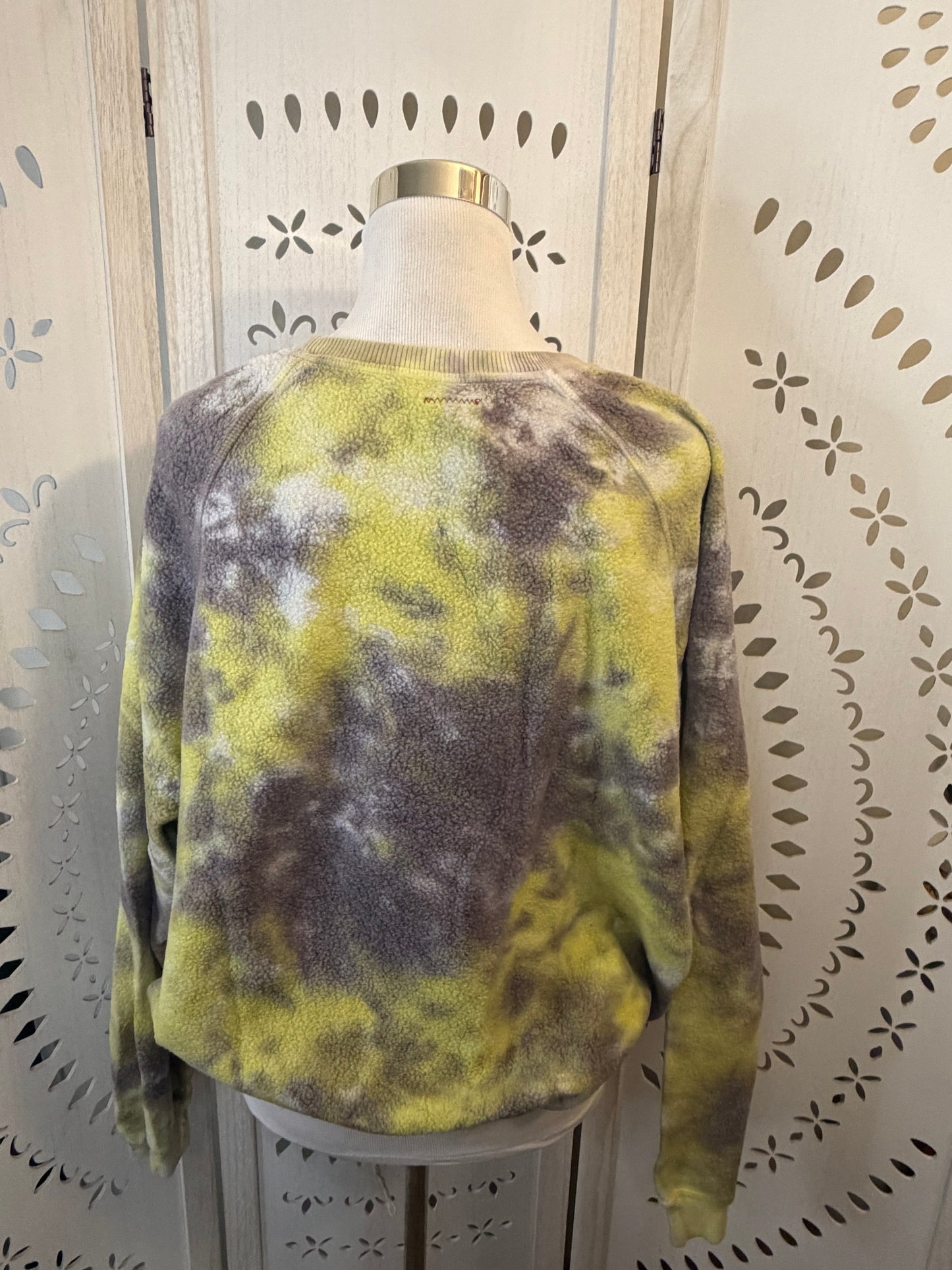 Amber Moon Revival: Organic Cotton Grateful Dead Tie Dye Sweatshirt