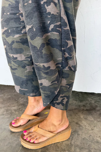 Camo Barrel Lounge Pants