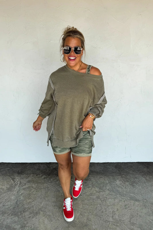 PREORDER: Fall Colors Classic Crew Pullover