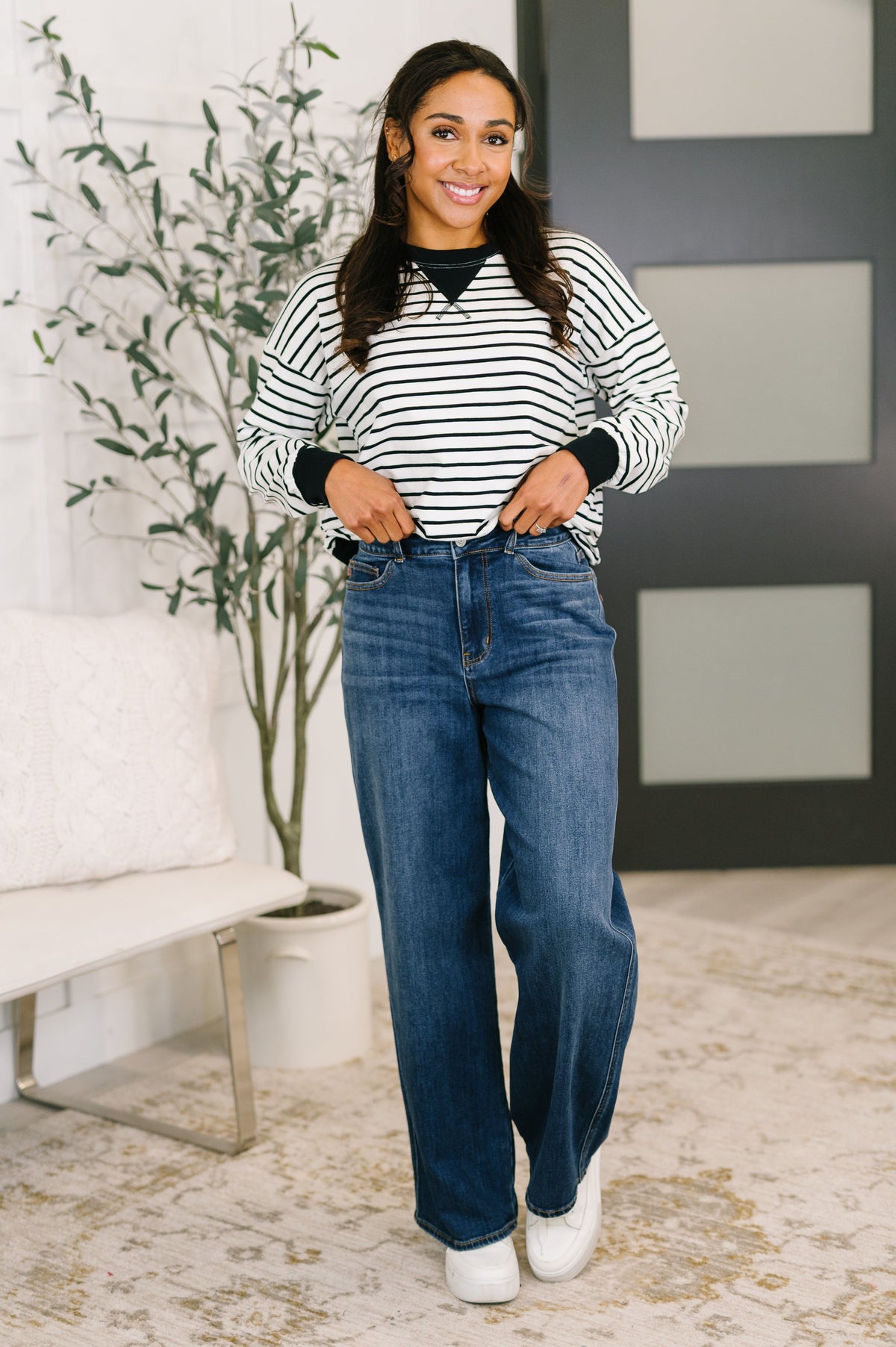 Drop Shoulder Pullover in White and Black