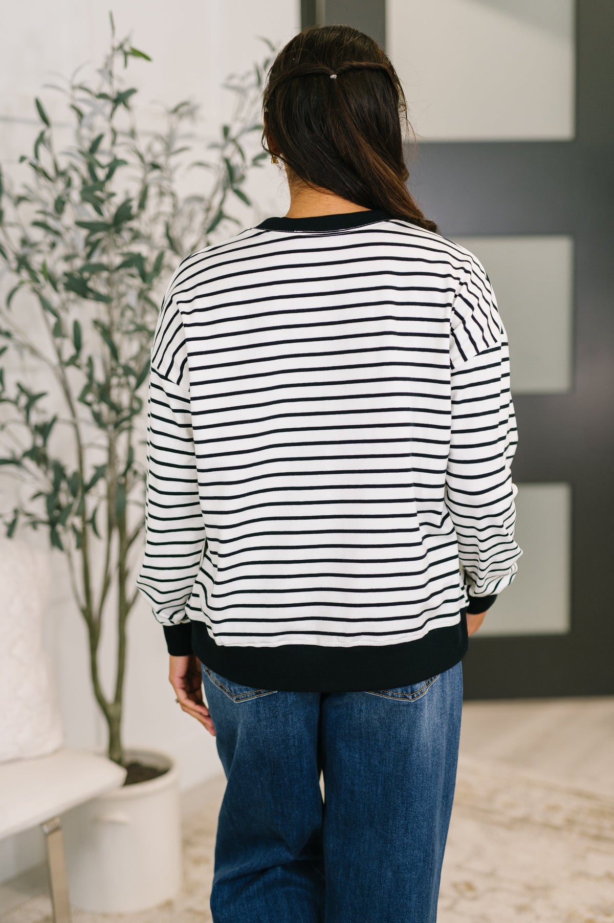 Drop Shoulder Pullover in White and Black