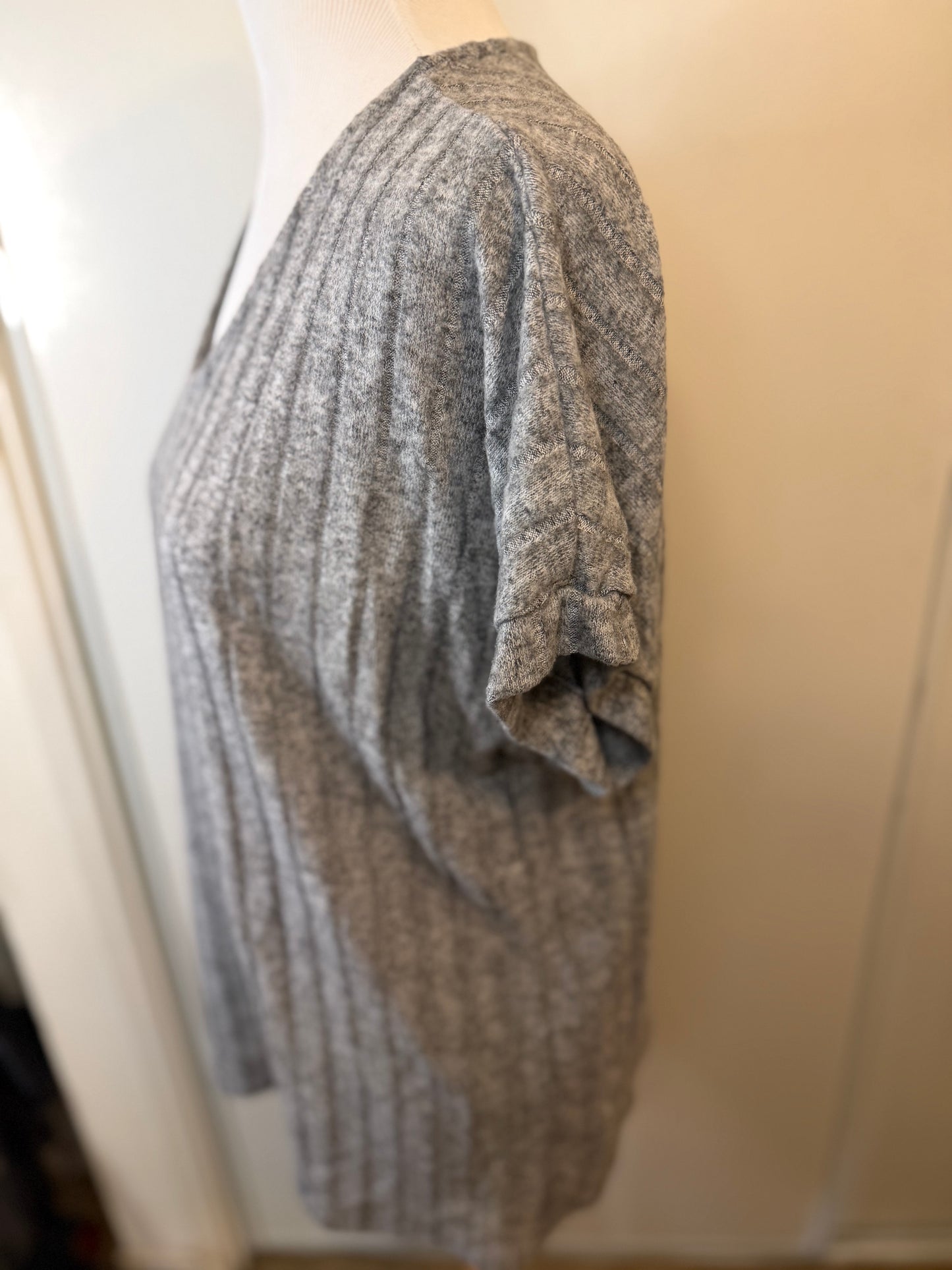 Amber Moon Revival: Grey Ribbed Short Sleeve Top NWOT