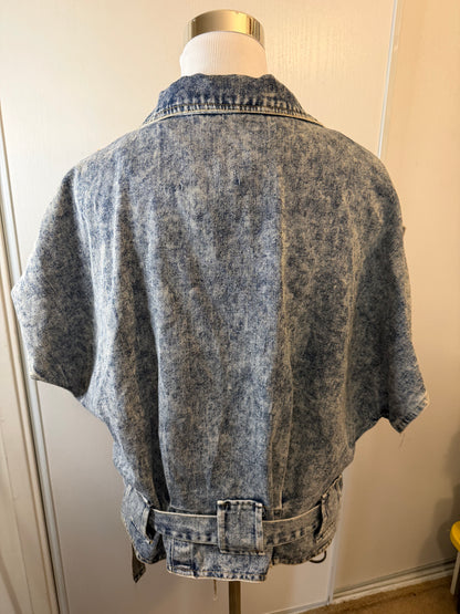 Amber Moon Revival: 100% Cotton Acid Washed Denim Belted Shirt Jacket