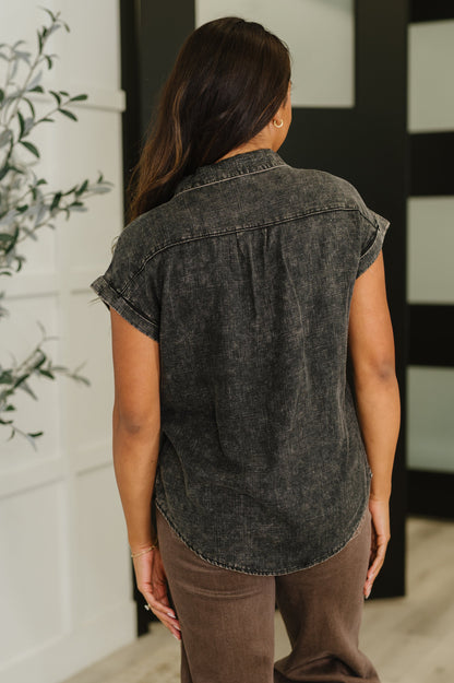 Kat Blouse in Ash Black