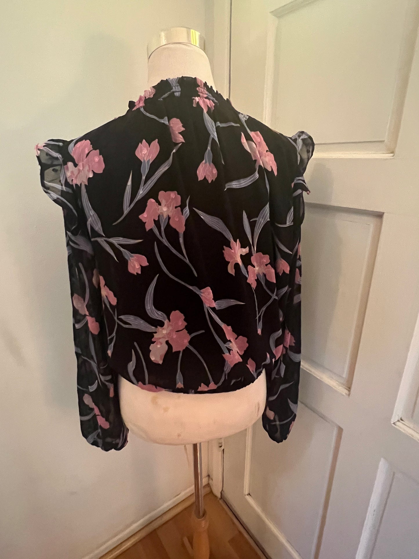 Amber Moon Revival: Floral Choker Blouse