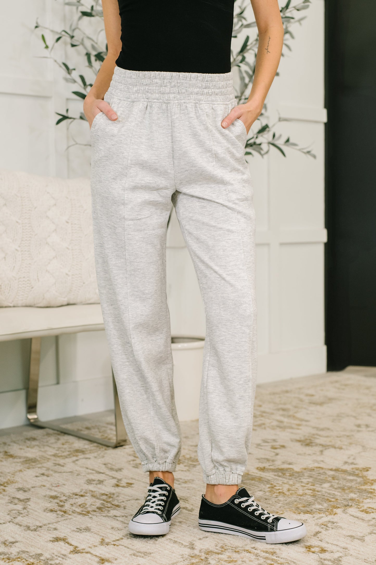 Mammoth Joggers in Heather Grey