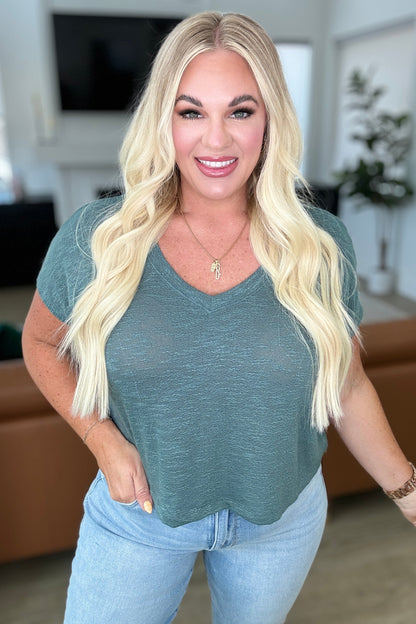 Classic Comfort Cropped V-Neck in Ash Jade