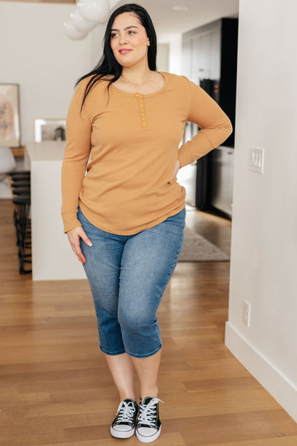 Golden Henley