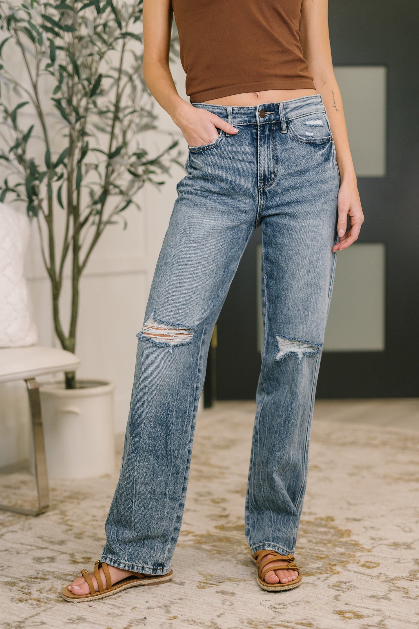 Kayla Distressed Straight Jeans