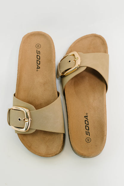 Lizzy Sandal