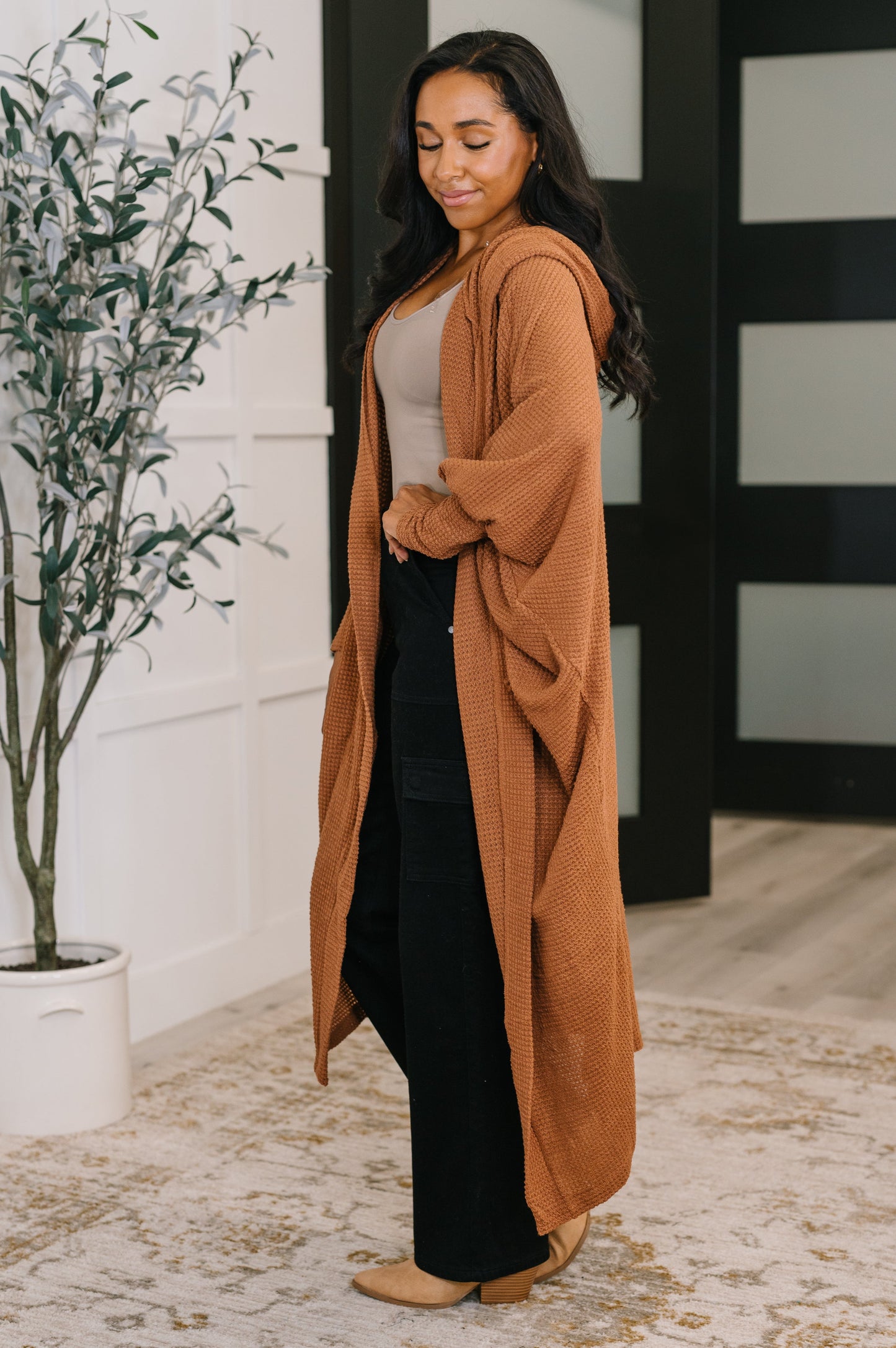 Travel Hooded Cardigan in Chestnut