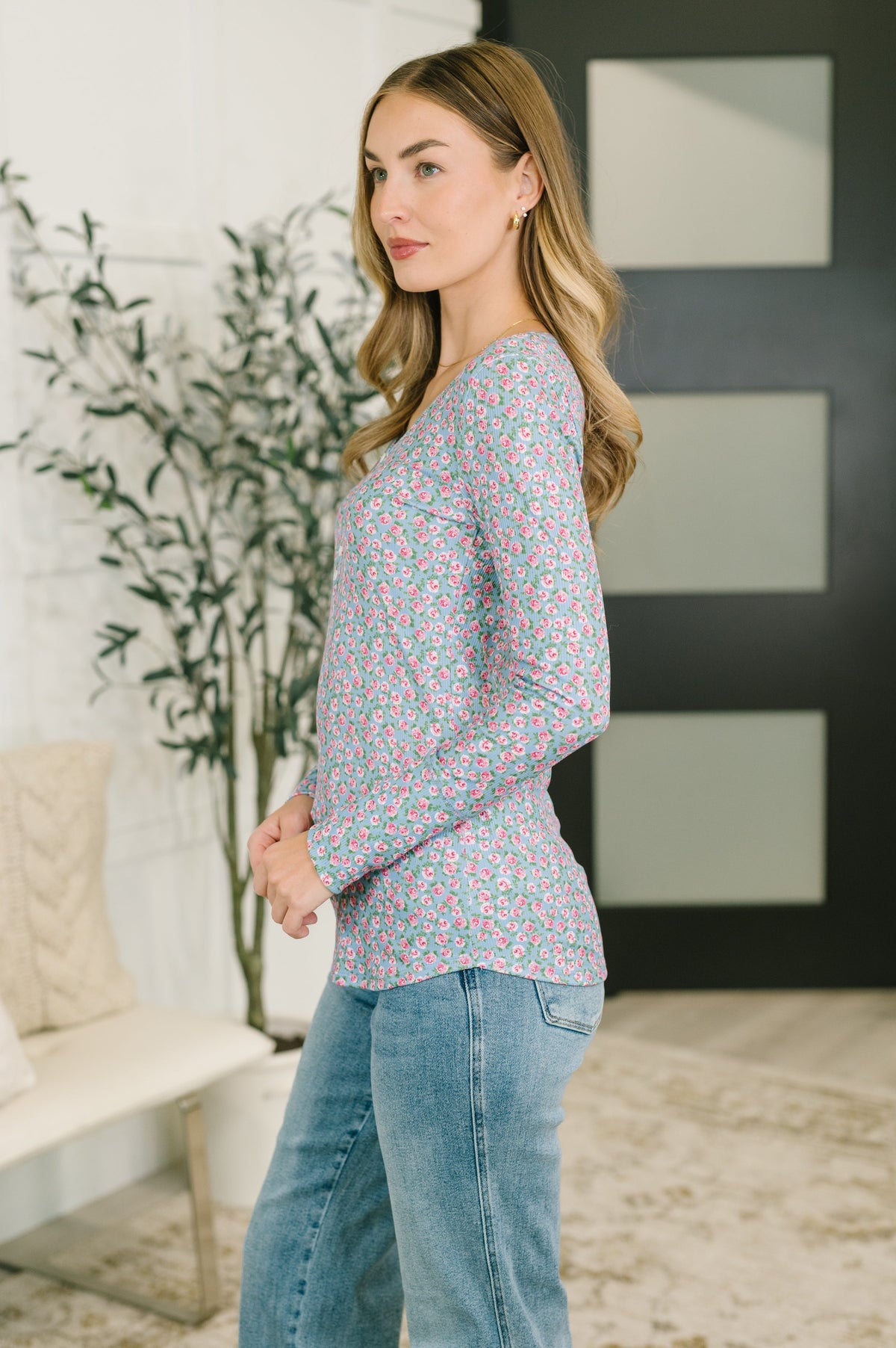 Flowered Scoop Neck Henley