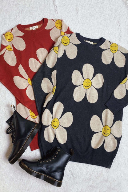 Plus - Happy Face Floral Sweater