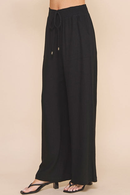 Beach Front Pants in Black