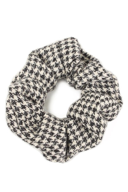 Houndstooth Scrunchie