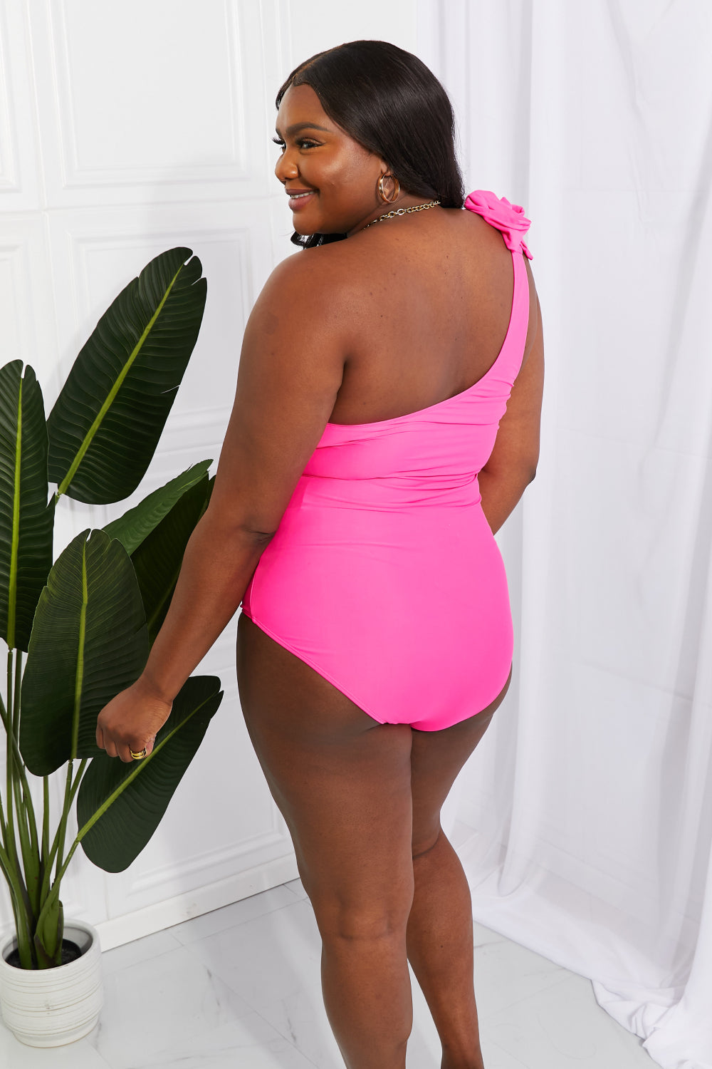 One-Shoulder Swimsuit in Hot Pink