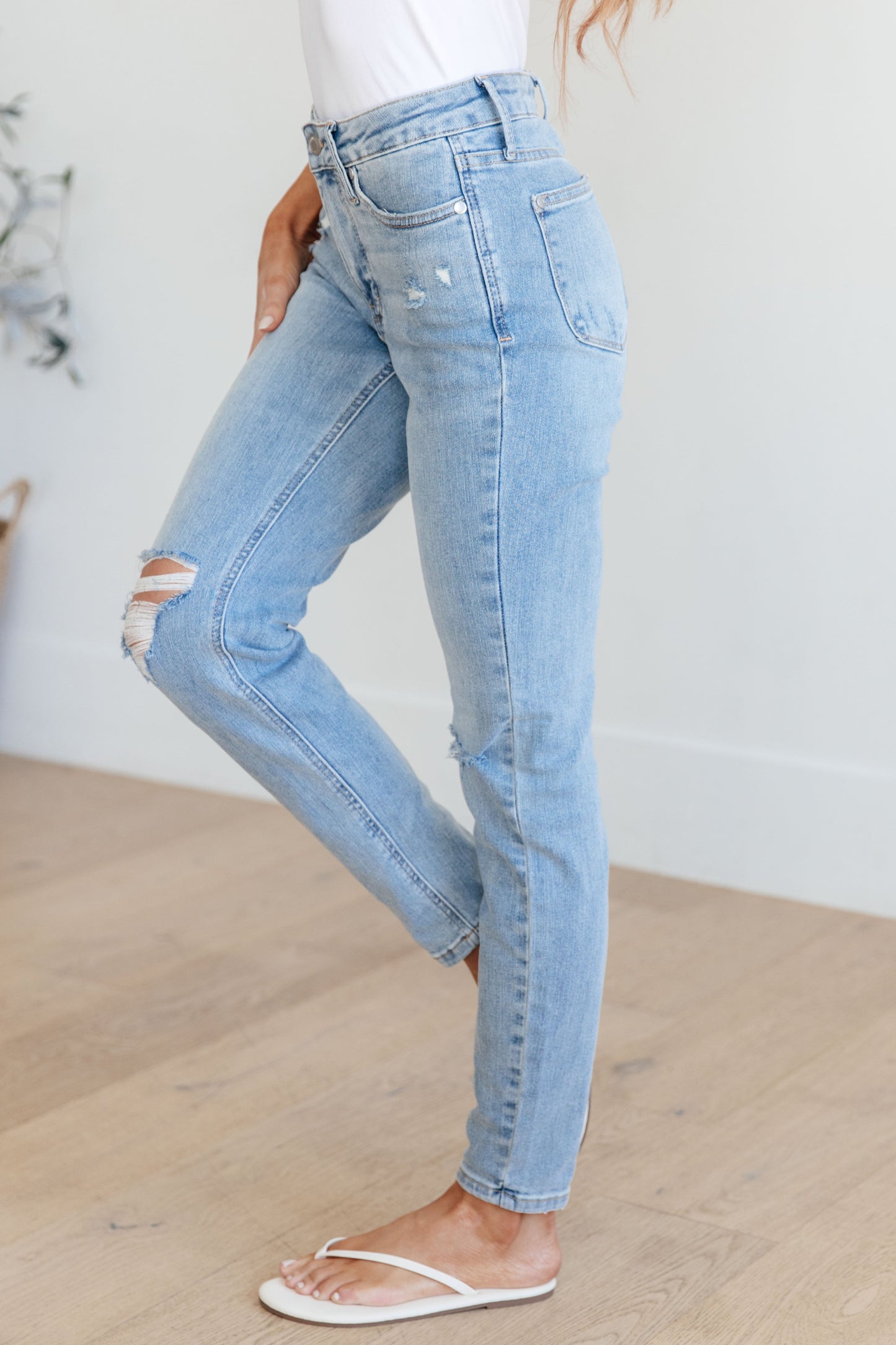 Tummy Control Distressed Skinny Jeans
