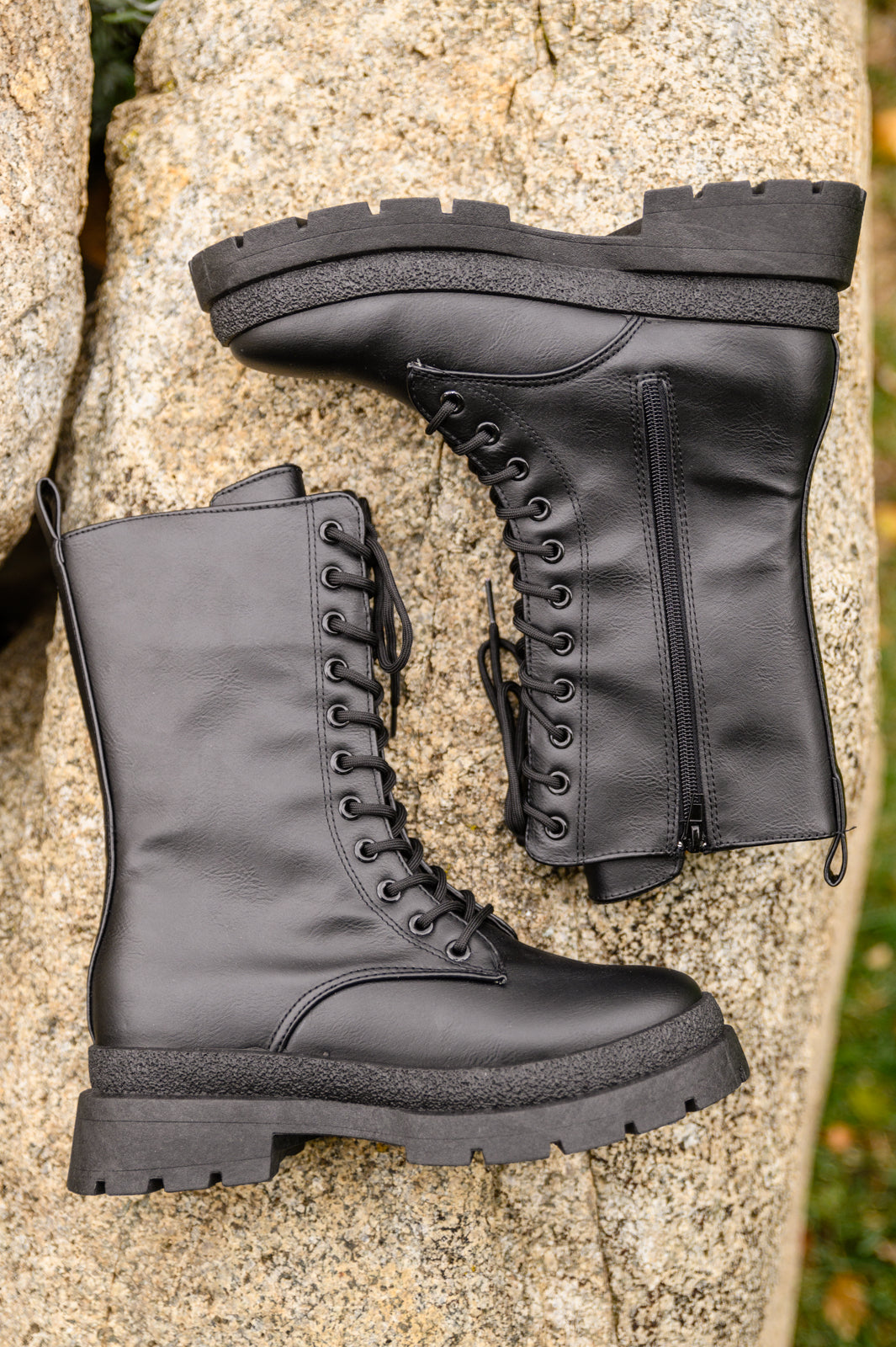 Ash Combat Boots In Black