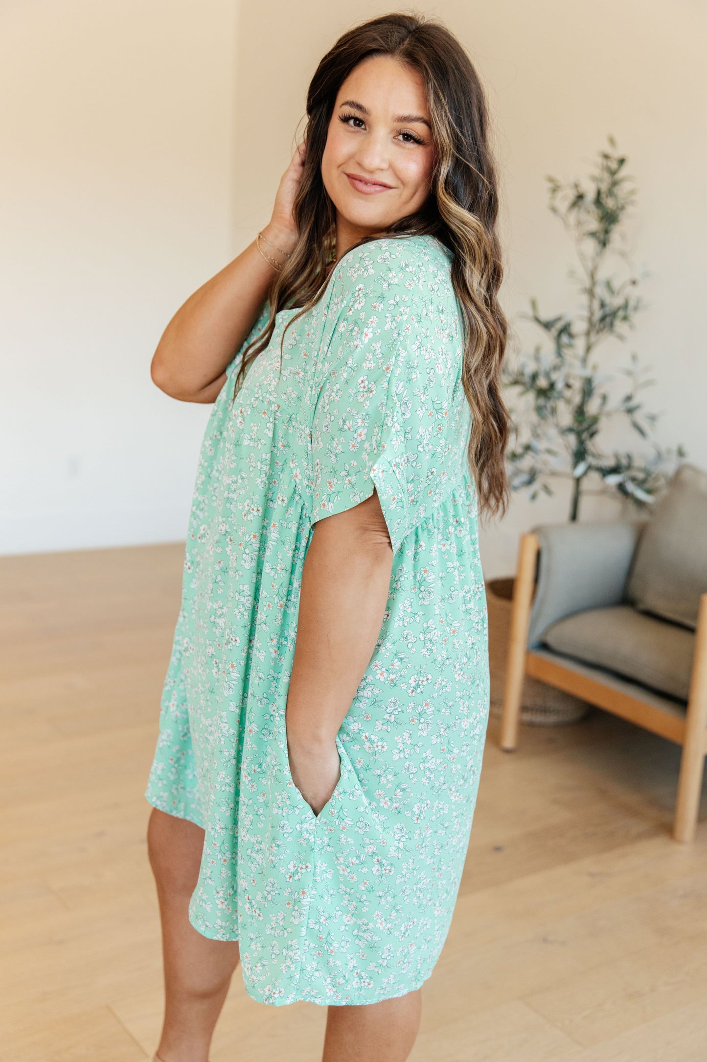 Beckie Dress in Mint Floral