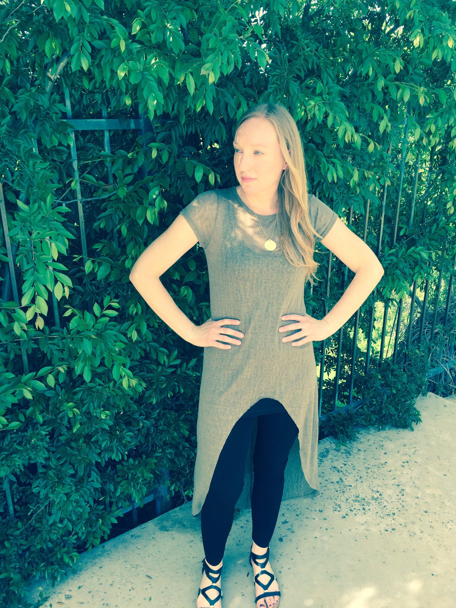 Monica Dress - Amber Moon 